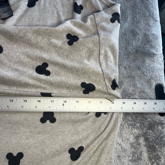 Disney Cream Crewneck Sweatshirt with Black Mickey Head Print - Picture 4 of 4